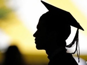 CONCURSO PARA ESCOLHA DO ORADOR E JURAMENTISTA-COMISSÃO DE FORMANDOS DO 2° SEM/2017