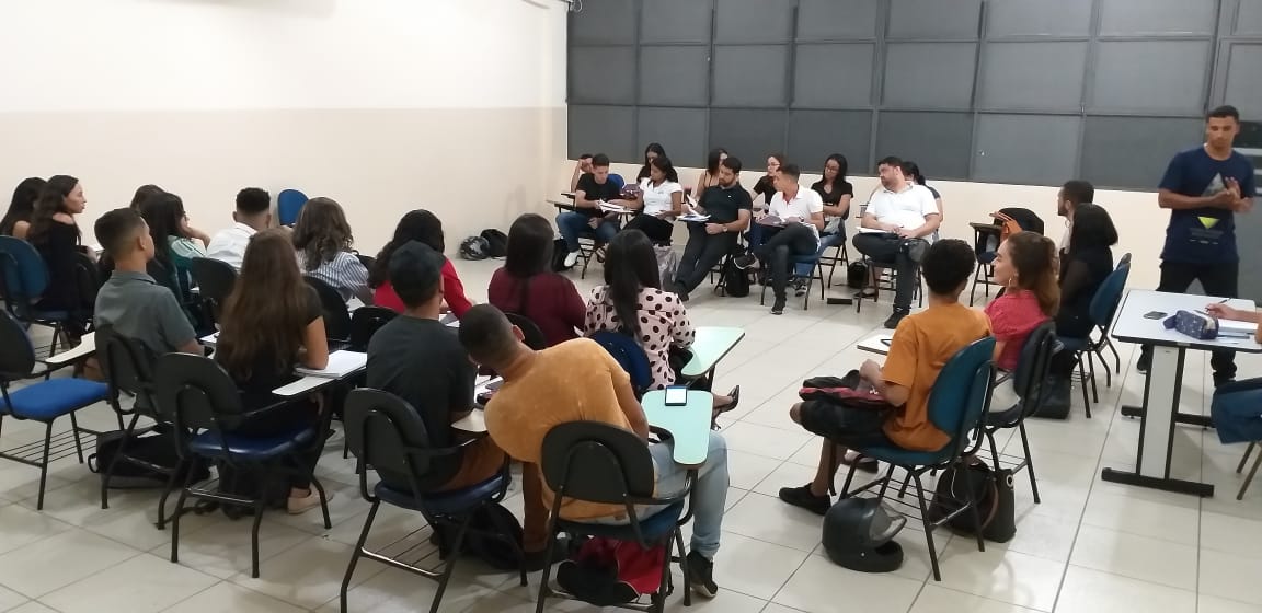 FADIVALE inovando por meio de metodologias ativas e da chamada “sala de aula invertida”