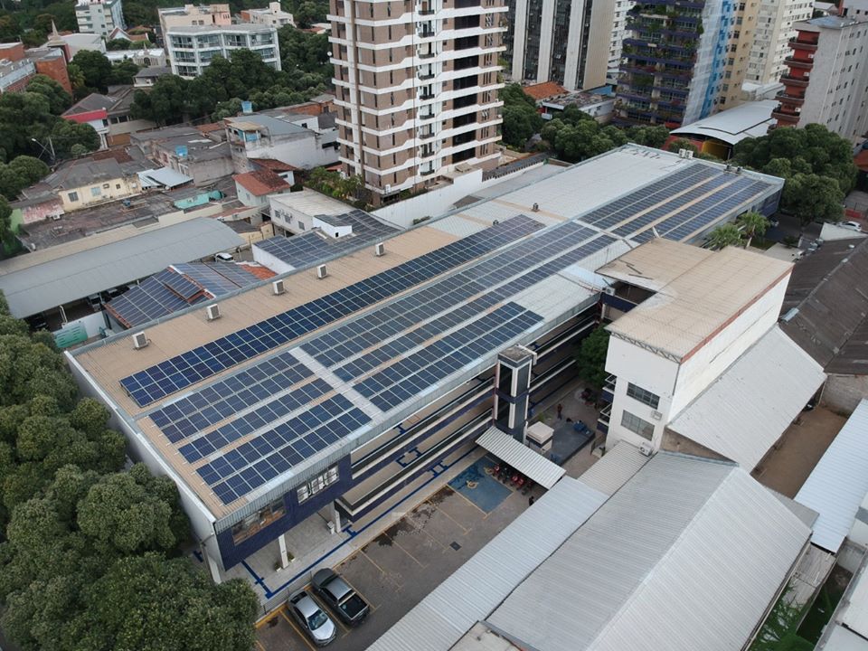 Energia Fotovoltaica na FADIVALE é preservação do meio ambiente