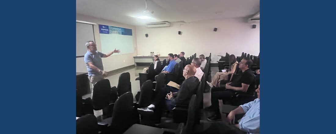 FADIVALE realiza reunião administrativa de encerramento do semestre letivo